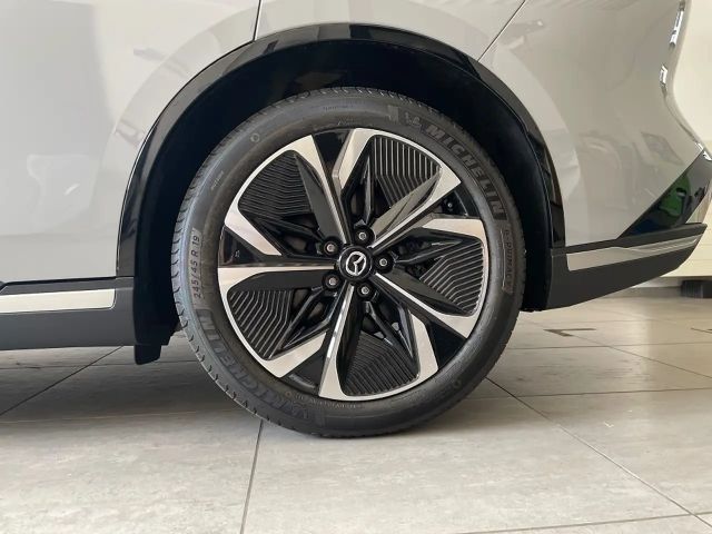 Mazda 6e