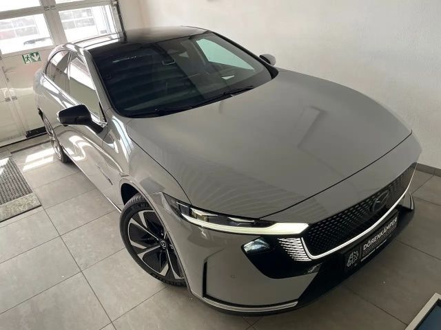Mazda 6e