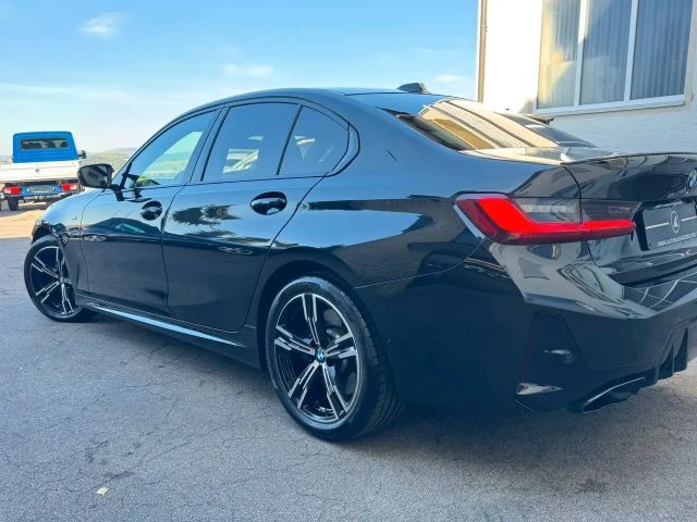 BMW 340