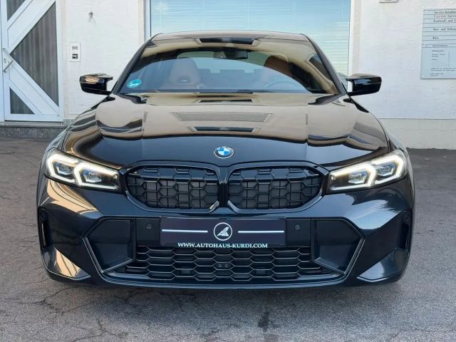 BMW 340
