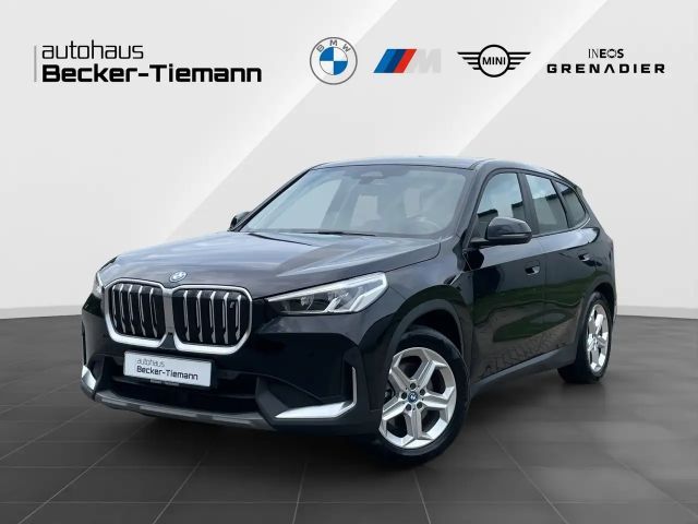 BMW iX 1 xDrive30  AHK | Parkassistenz. | CarPlay | DAB e 2023 Elektrisch