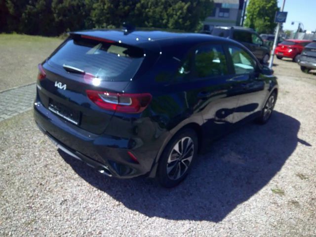 Kia Ceed / cee'd
