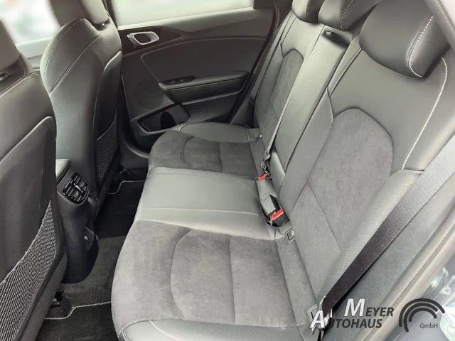 Kia Ceed / cee'd