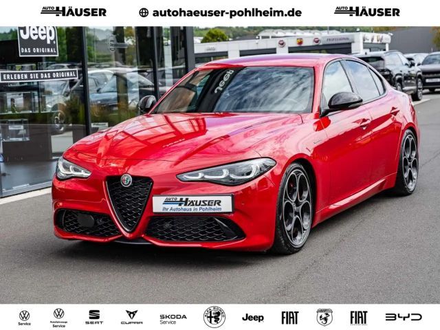 Alfa Romeo Giulia MY23 Veloce 2.0 Turbo AT8 Q4 ASSISTENZ NAVI KAMERA 2024 Benzine