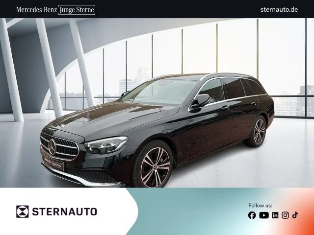 Mercedes-Benz E 400 E 400 d 4M T Ava Distro Rüka Memory Spiegelpaket 2022 Diesel