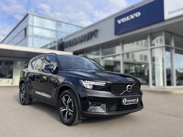 Volvo XC40 B4*2WD*Plus Dark*Leder*ACC*Keyles*NP 54930 2023 Benzine