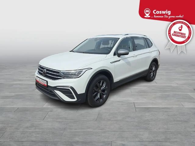 Volkswagen Tiguan Allspace TSI Life DSG LED Navi ACC AHK Pano RFK 2022 Benzine
