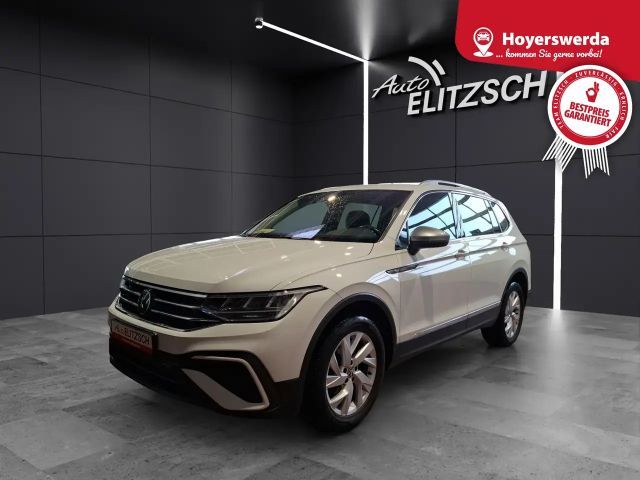 Volkswagen Tiguan Allspace TSI Life LED APP AID ACC PDC SHZ 18" 2022 Benzine