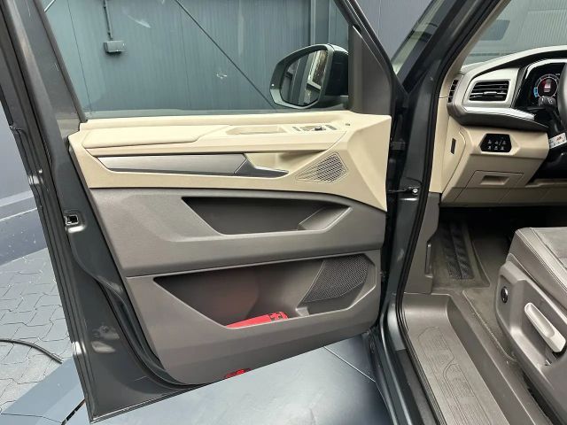 Volkswagen T7 California
