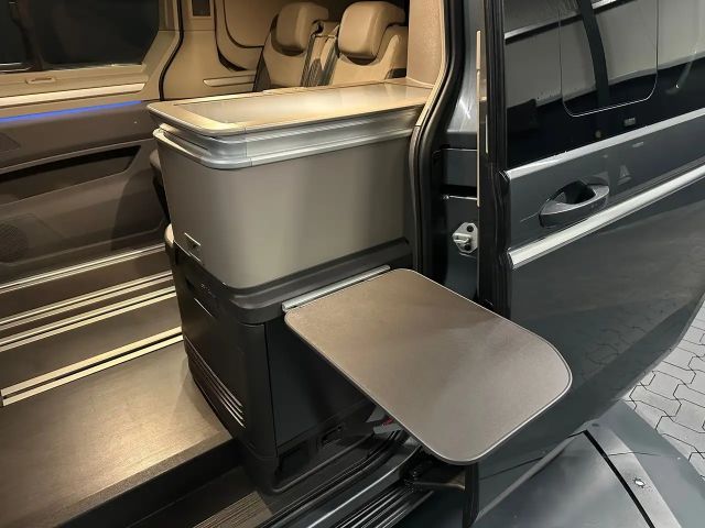 Volkswagen T7 California