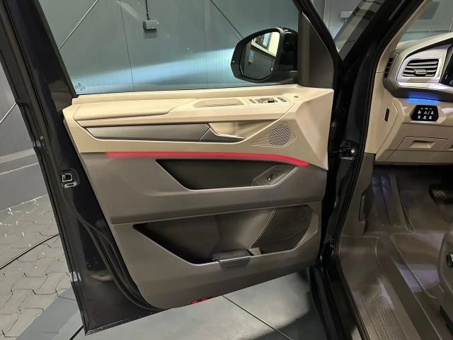 Volkswagen T7 California