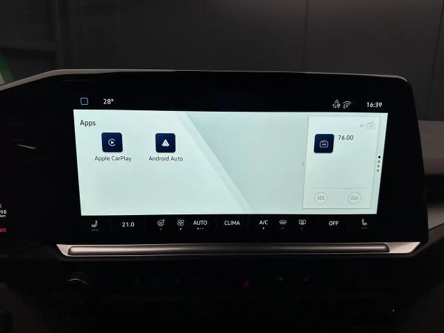 Volkswagen T7 Caravelle