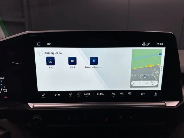 Volkswagen T7 Caravelle