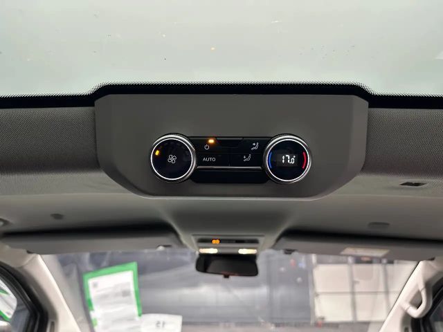 Volkswagen T7 Caravelle