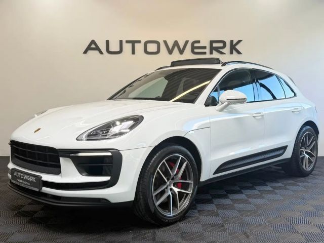 Porsche Macan S*LUFTFAHRWERK*PANO*KAMERA*BOSE* 2022 Benzine