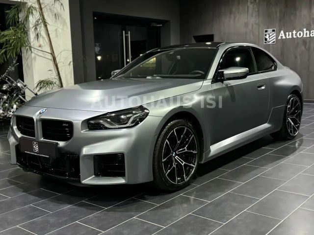 BMW M2 Coupe FROZEN GREY,SCHALE,M RACE TRACK,DRIVERS 2024 Benzine