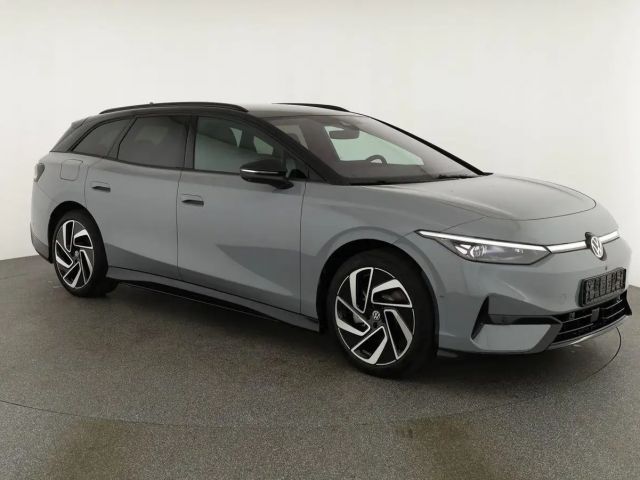 Volkswagen ID.7 Kombi Pro 210 kW Tourer Black, HuD, IQ.Light, I... 2026 Elektrisch