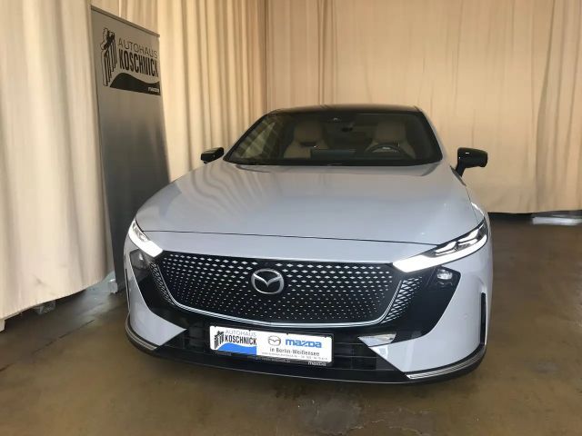 Mazda 6e
