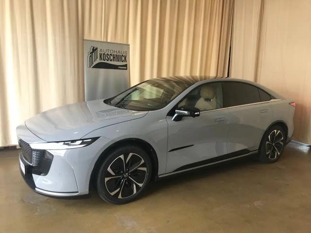 Mazda 6e
