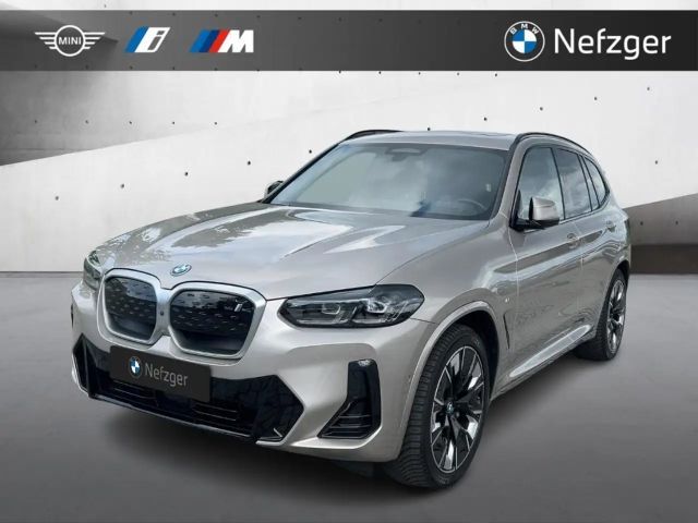 BMW iX3 M SPORT LED H&K HUD Komfort Akustikverglasung 2023 Elektrisch