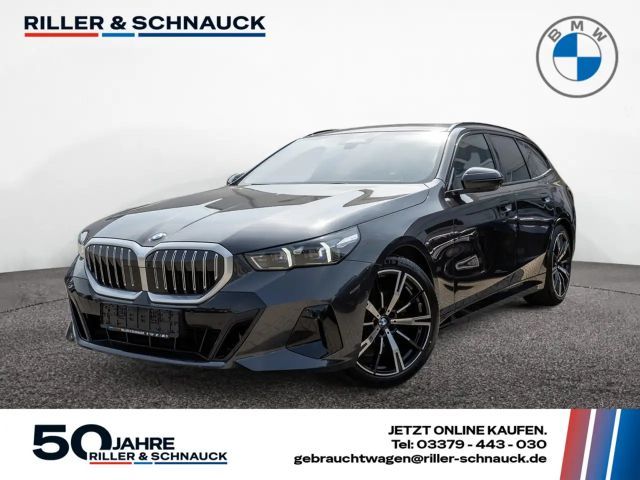 BMW 520 d Touring M-Sport STANDHZ+AHK+H/K+NAVI+360 2025 Diesel