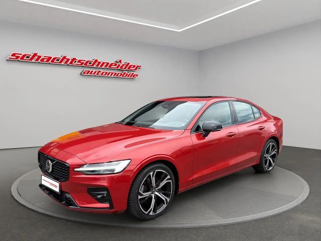 Volvo S60 B4 Plus Dark+Allwetter+Schiebed+360° 2023 Benzine