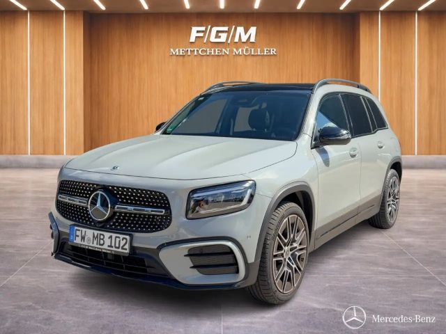 Mercedes-Benz GLB 200 GLB 200 AMG+PANO+DISTRONIC+LED+NIGHT+TOTWINKELAS 2026 Benzine