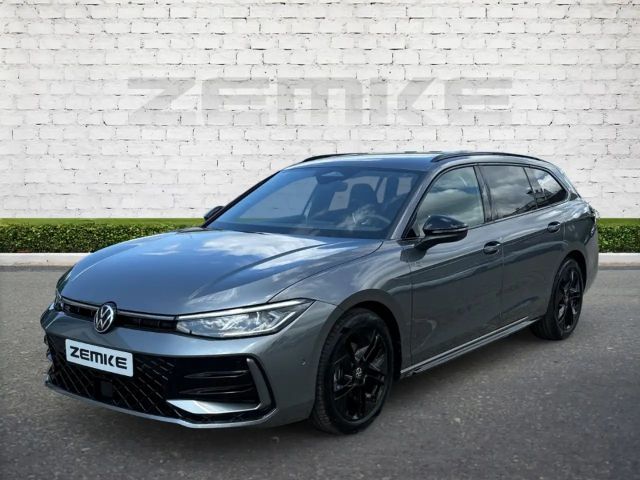 Volkswagen Passat Variant R-Line 2,0 l TDI DSG Sportpaket AHK Navi 2025 Diesel