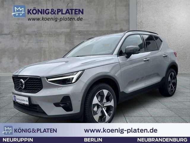 Volvo XC40 B3 2WD Plus Dark (EURO 6e) Klima Rückfahrkamera 2025 Benzine