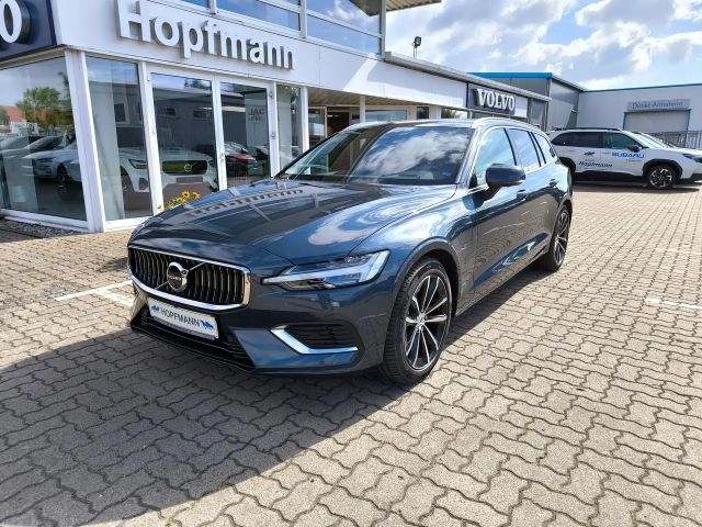 Volvo V60 T6 Recharge Plug-In Hybrid AWD 360°/ACC/BLIS 2025 Hybride / Benzine