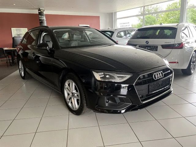 Audi A4 Avant 40TFSI 1Hd/Garantie/MMI/Allwetter/LED 2023 Benzine