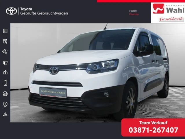 Toyota Proace City
