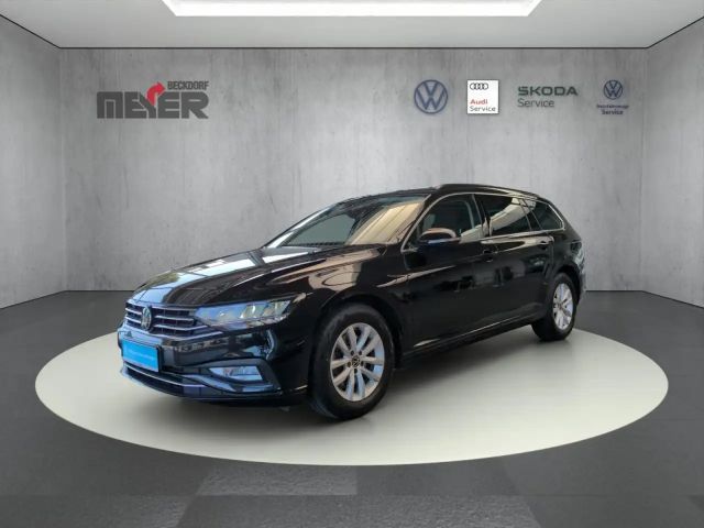 Volkswagen Passat Variant Business 2.0 TDI DSG Klima Navi Rückfahrkamera 2023 Diesel