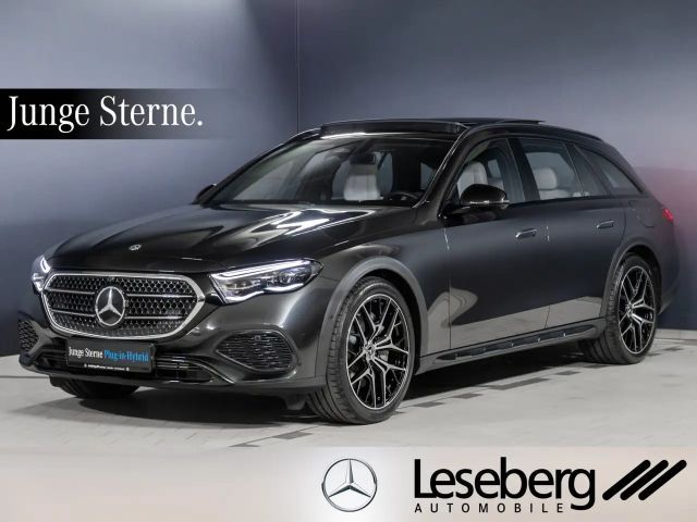 Mercedes-Benz E 300 E 300 de T 4M All Terr. Prem+ Pano/DigLight/AHK/ 2026 Hybride / Diesel