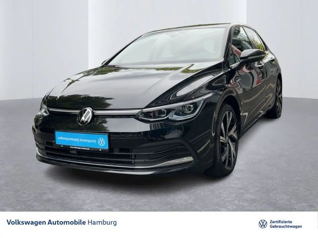 Volkswagen Golf VIII Style 1.5eTSI DSG Navi Sitzheizung PDC 2024 Benzine