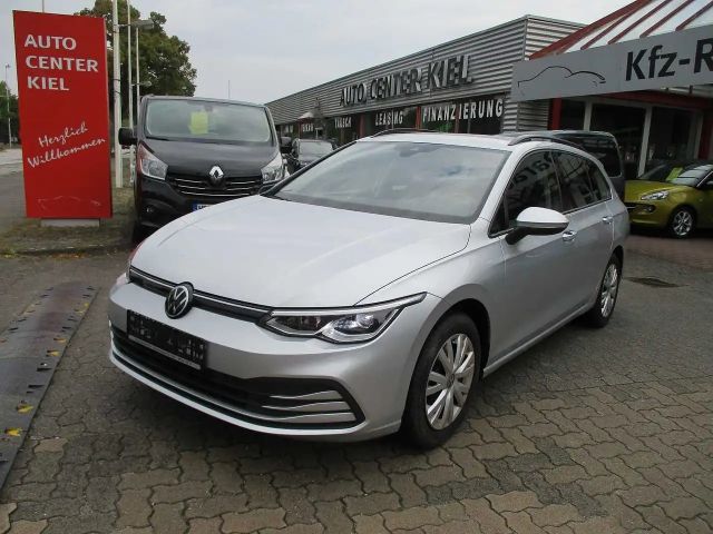 Volkswagen Golf Var. Life, Navi, LED. Sitz & Lenkradheizung 2023 Diesel
