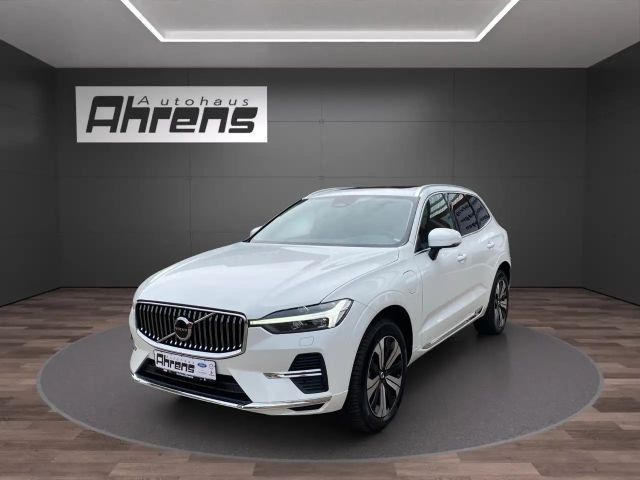 Volvo XC60 T6 Plus Bright P-HEV AWD *AHK-PANO-MEMORY* 2024 Hybride / Benzine