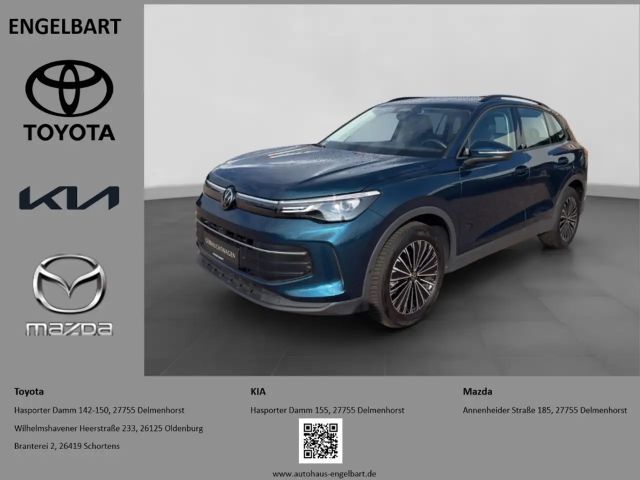Volkswagen Tiguan 1.5 eTSI Life AHK-klappbar Navi 360 Kamera Sitzhei 2024 Benzine