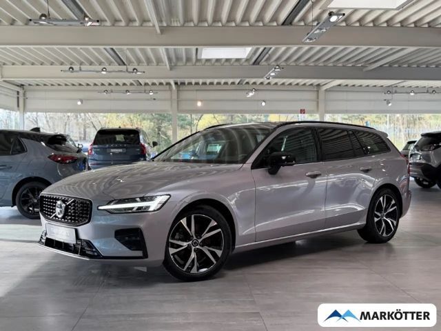 Volvo V60 B4 Plus Dark ACC/BLIS/HUD/PANO/360°/SHZ/LHZ 2025 Benzine