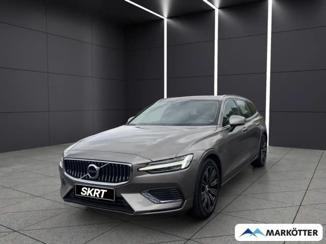 Volvo V60 Kombi Inscription Expression Recharge AWD 2022 Hybride / Benzine