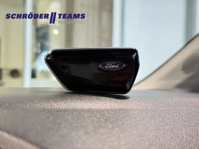 Ford Grand Tourneo