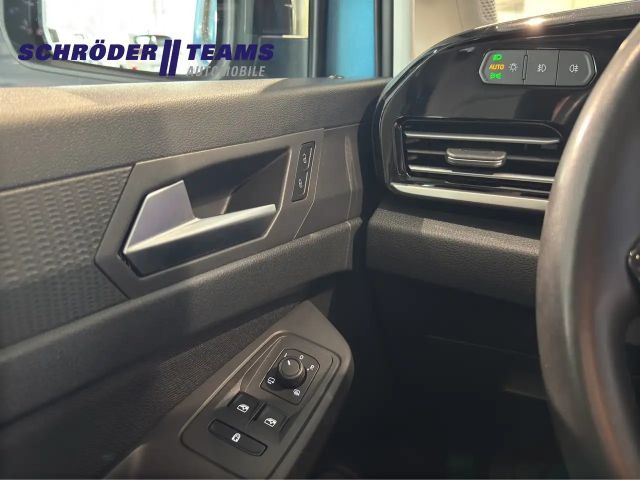 Ford Grand Tourneo