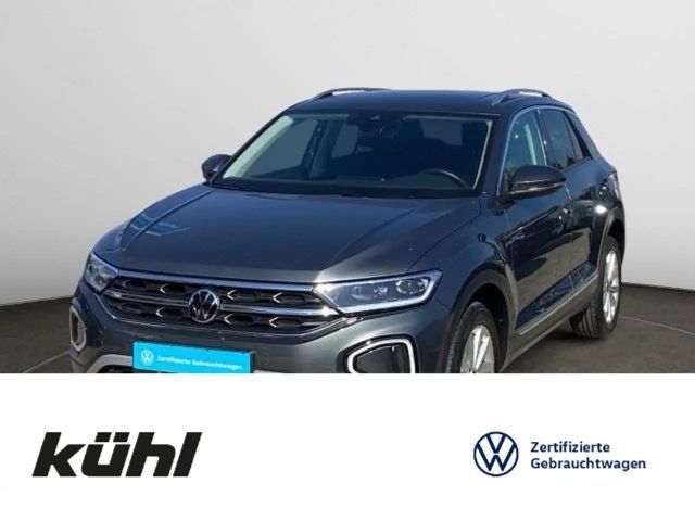 Volkswagen T-Roc 1.5 TSI DSG Style Navi,AHK,Pano,Standhz.,K 2022 Benzine