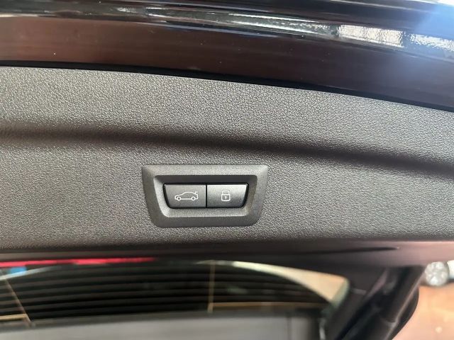 BMW 216