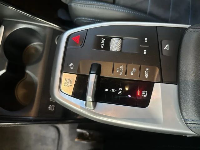 BMW 216