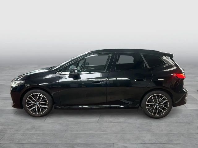 BMW 216