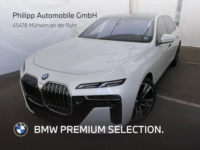 BMW 740 d xDrive M Sport Pano-Sky Autobahnas. St-Hzg 2025 Diesel
