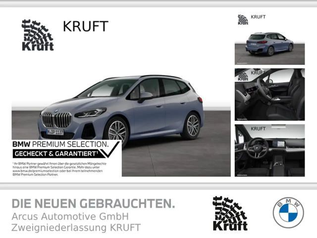 BMW 220 i Active Tourer M SPORT+AHK+KAMERA+ADAP LED 2025 Benzine