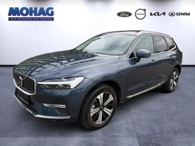 Volvo XC60 T6 Plug-In Hybrid AWD Plus Bright mit Panorama,360 2025 Hybride / Benzine