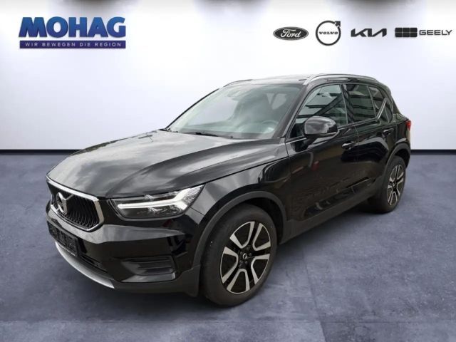 Volvo XC40 T3 Momentum Pro mit Leder,Panorama,AHK,ACC,BliS,19 2021 Benzine